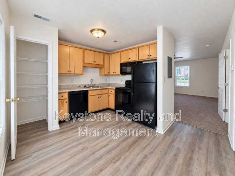 512 Peachers Ridge Rd #2B - Photo 3 of 13