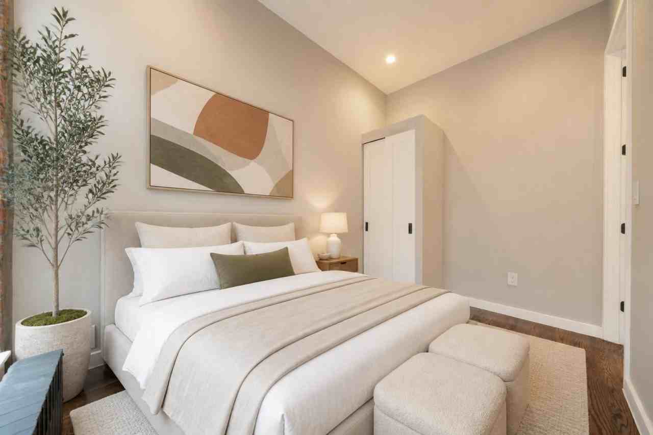 53 E 7th St #13 - Photo 5 of 13