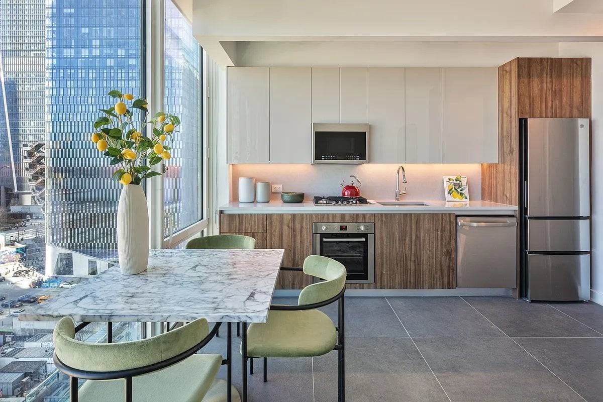 W 30th St #16H - Photo 3 of 20