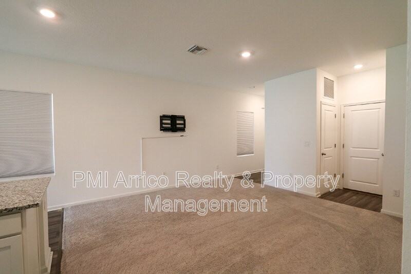 35552 Shade Fern Ln - Photo 5 of 22