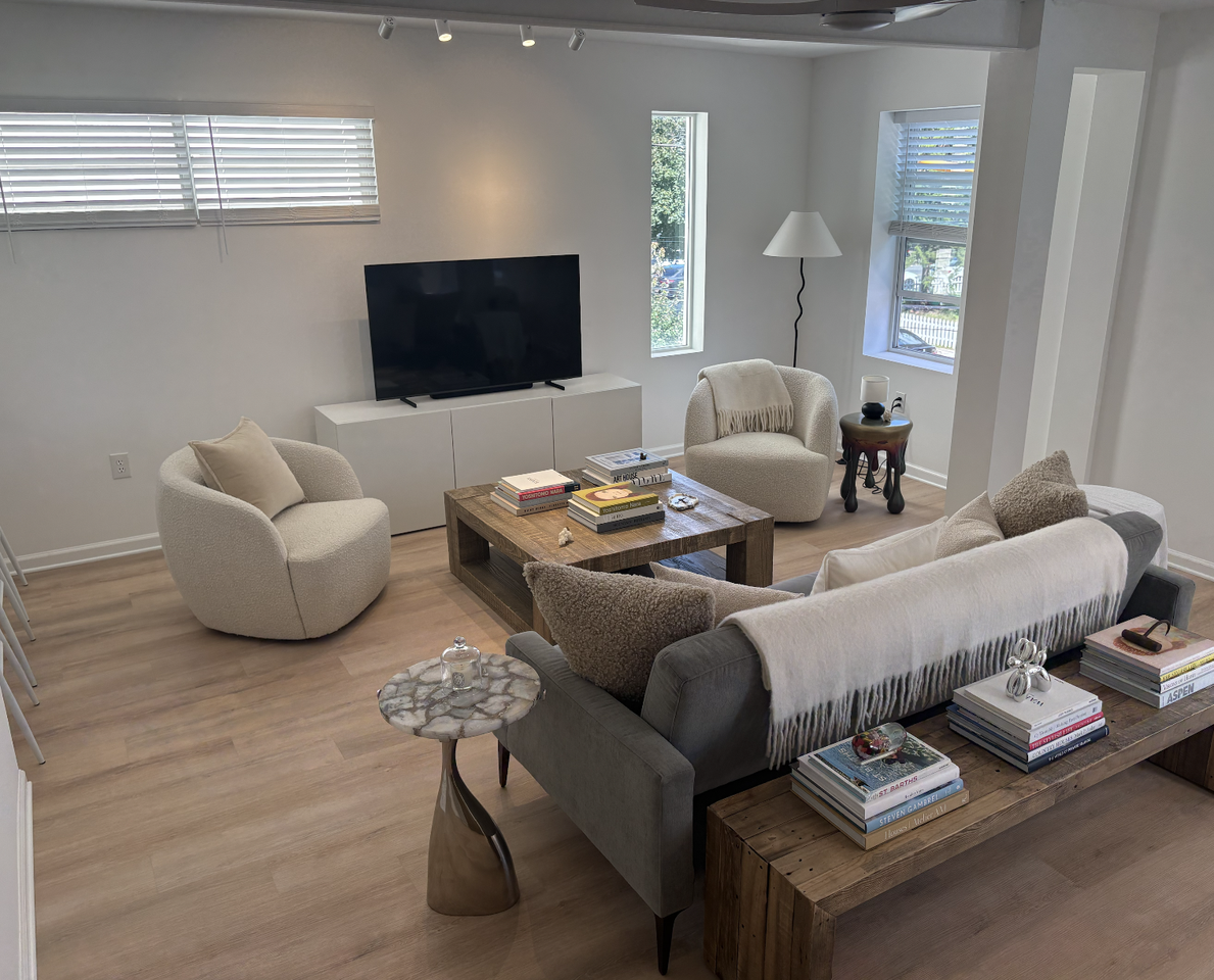 56 Vernon St #2 - Photo 4 of 19