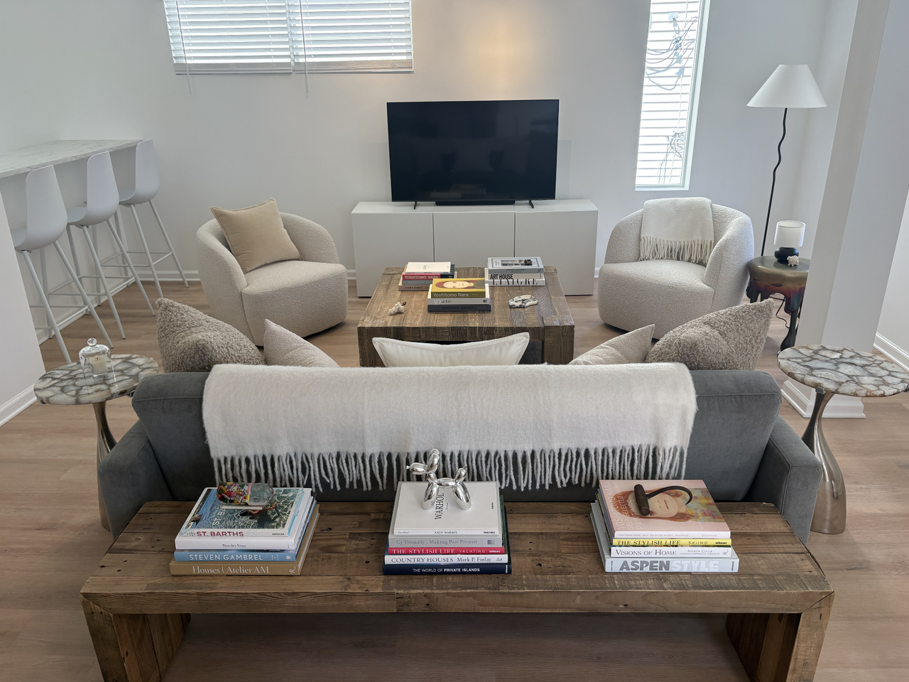 56 Vernon St #2 - Photo 5 of 19