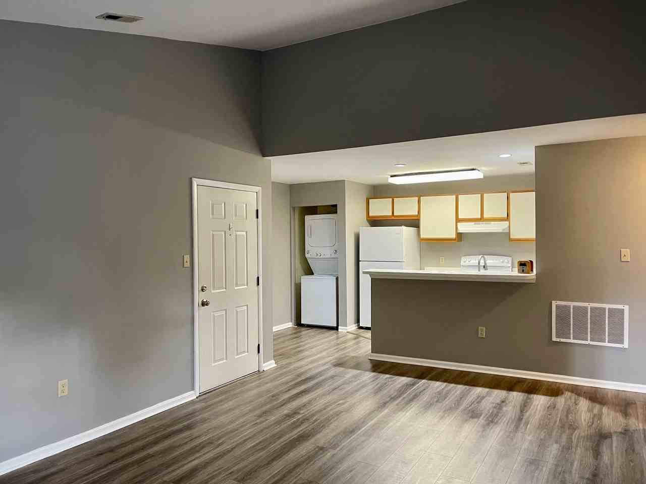 3 Chesapeake Dr - Photo 4 of 14