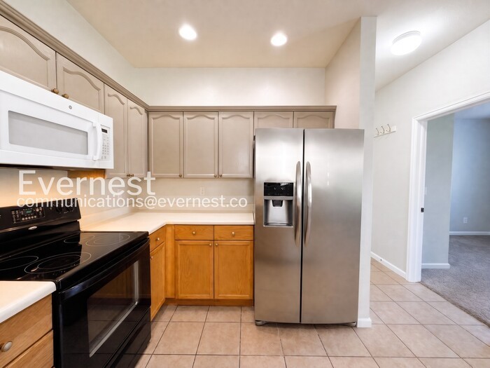 4054 S Carson St #102 - Photo 7 of 20