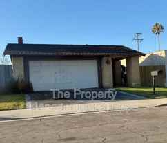 6250 Mockingbird St - Photo 1 of 1