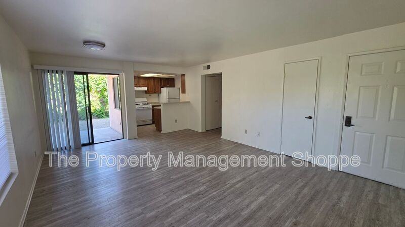234 S Steckel Dr #6 - Photo 4 of 15
