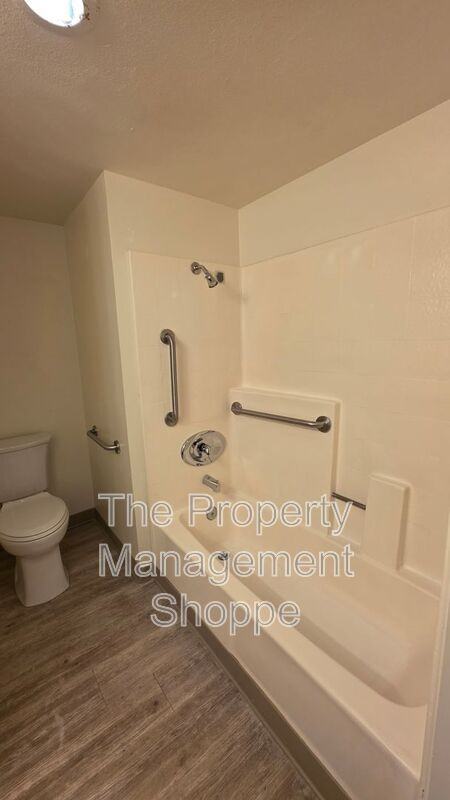 234 S Steckel Dr #6 - Photo 5 of 15