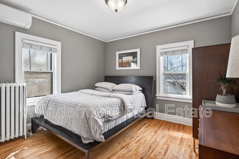 3542 Emerson Ave S #3542 - Photo 5 of 12