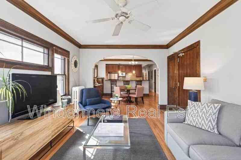 3542 Emerson Ave S #3542 - Photo 7 of 12