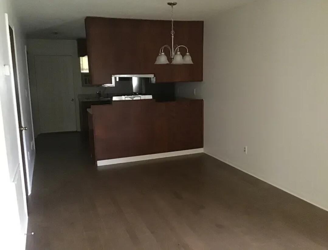 915 Wheeler Ave - Photo 3 of 12