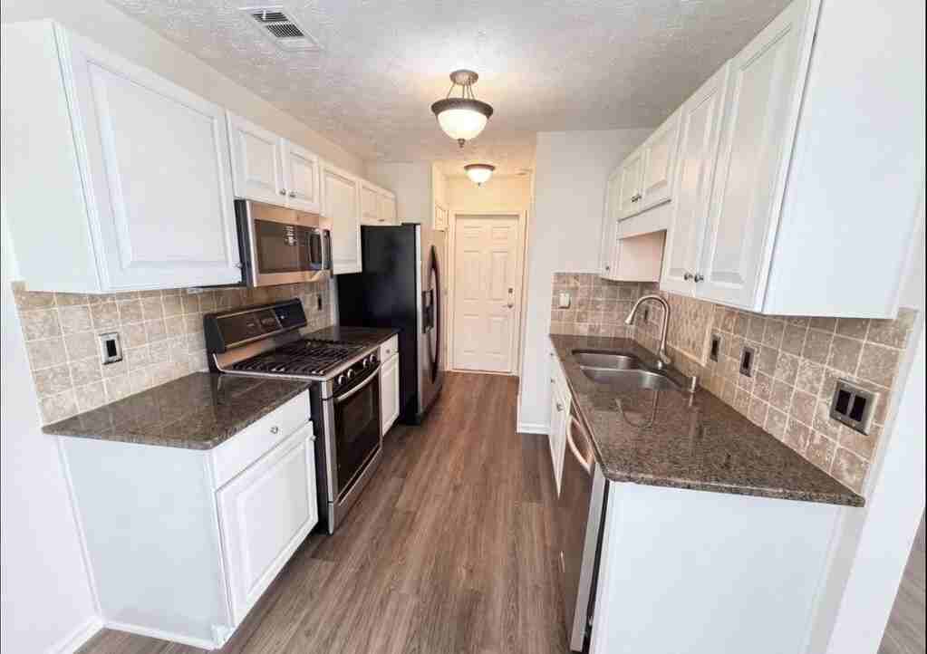 harpley Court Street #13331 - Photo 3 of 13