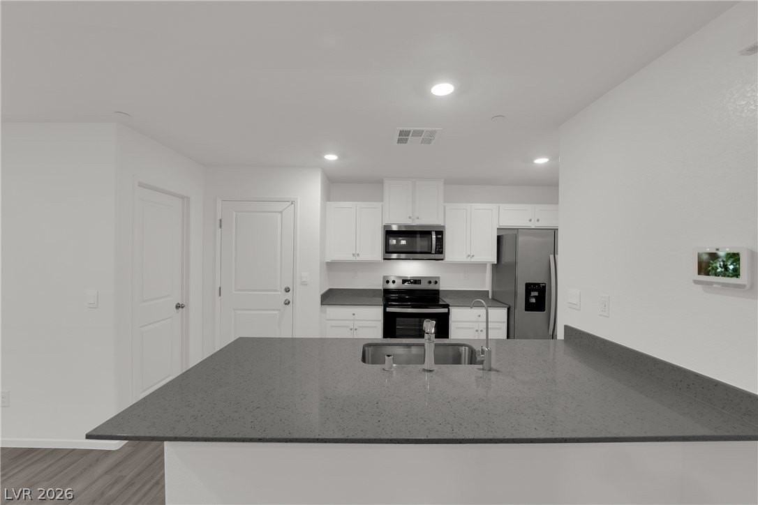 6917 Stafford Hill St - Photo 5 of 29