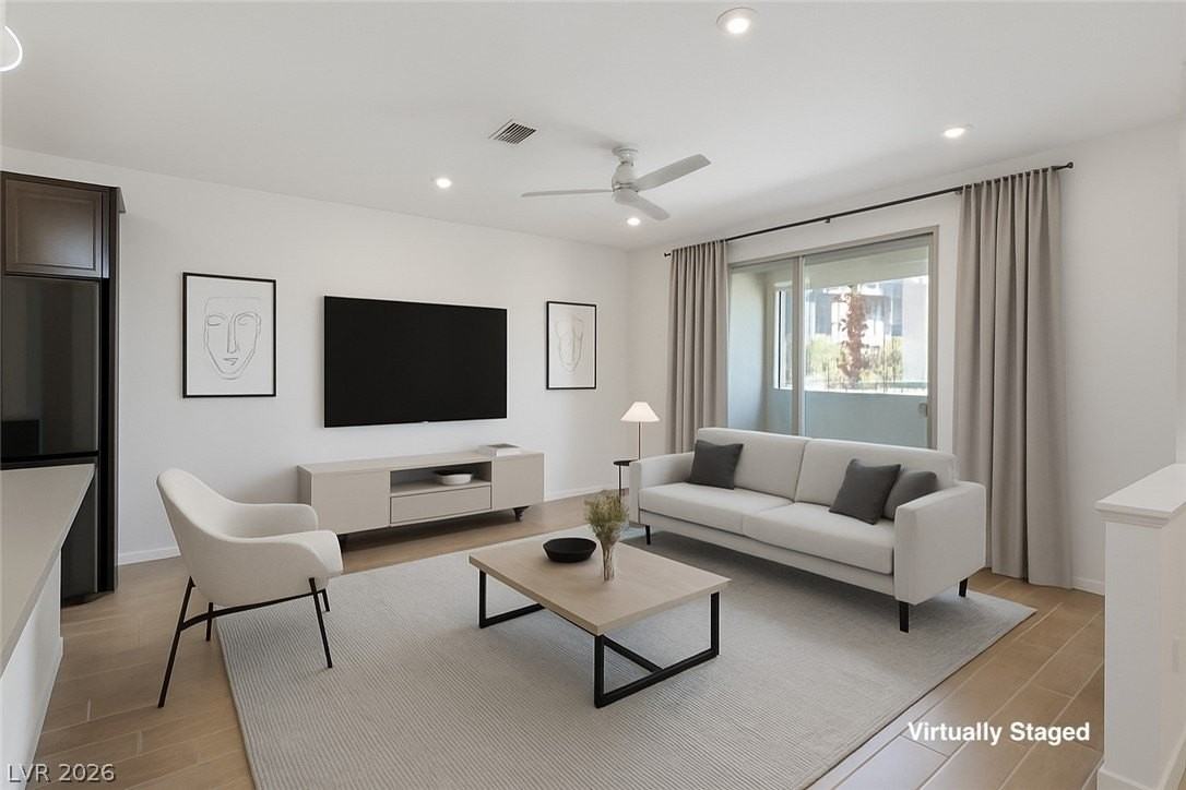 11446 Ethereal Landing Ave - Photo 3 of 29