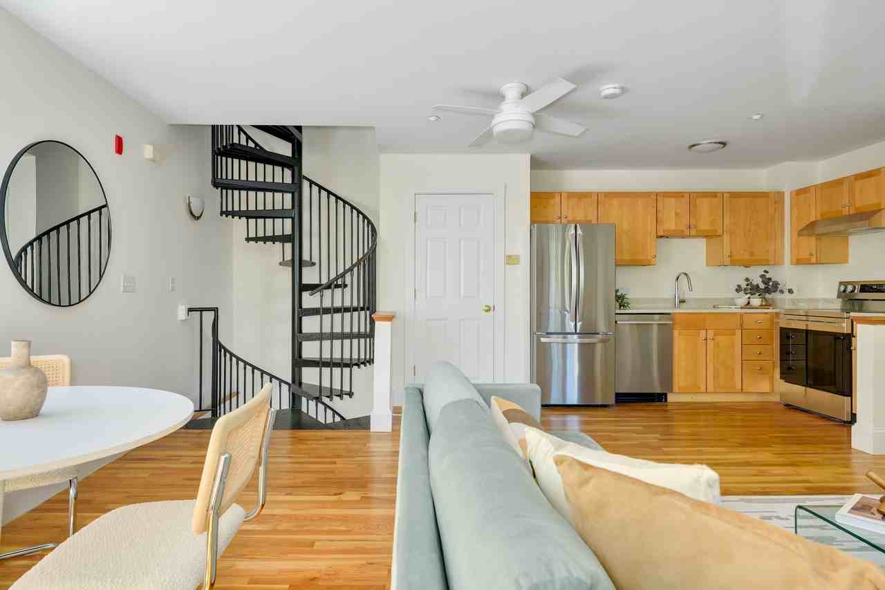 411 Norfolk St #2A - Photo 6 of 26