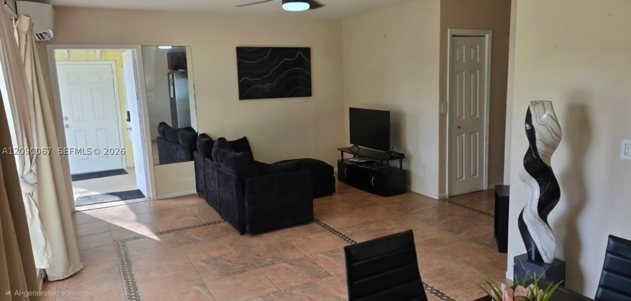 1002 W Broome St #1 - Photo 3 of 24
