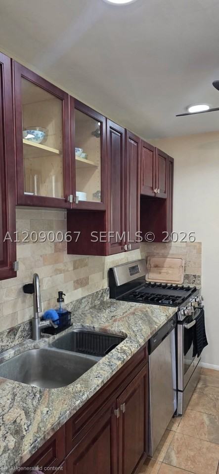 1002 W Broome St #1 - Photo 6 of 24