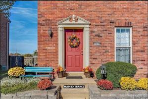 featured image of 1210 Clarkson Ct #1210
