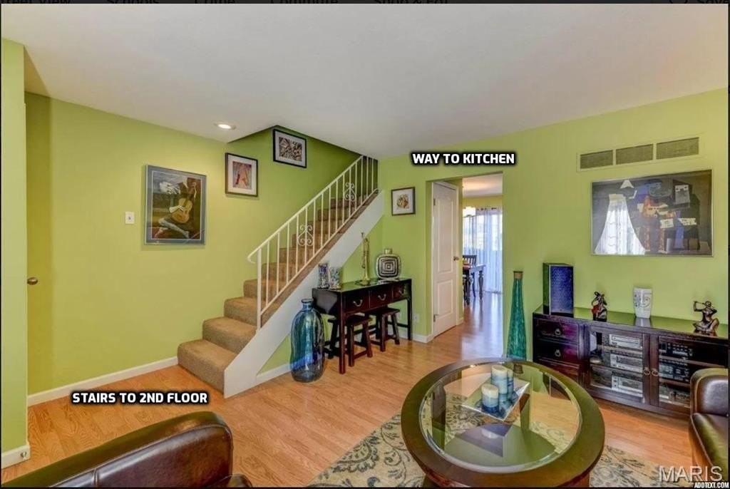 1210 Clarkson Ct #1210 - Photo 4 of 27