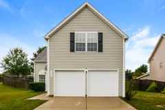 923 Red Oak Tree Dr - Photo 1 of 1