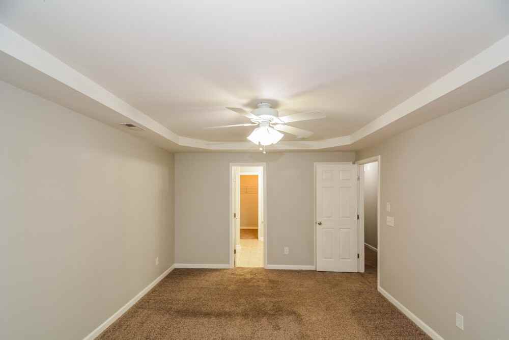 923 Red Oak Tree Dr - Photo 7 of 17