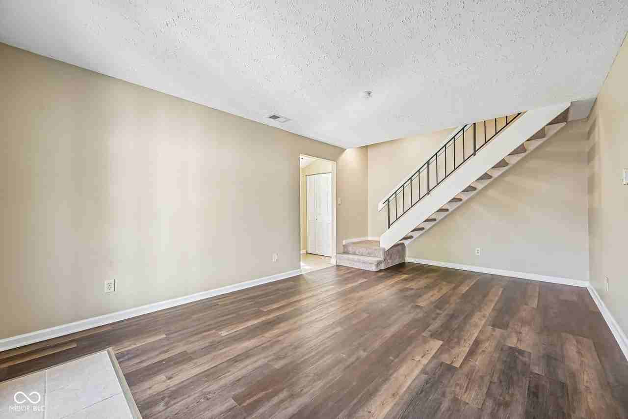 3724 Tudor Park Dr - Photo 6 of 21