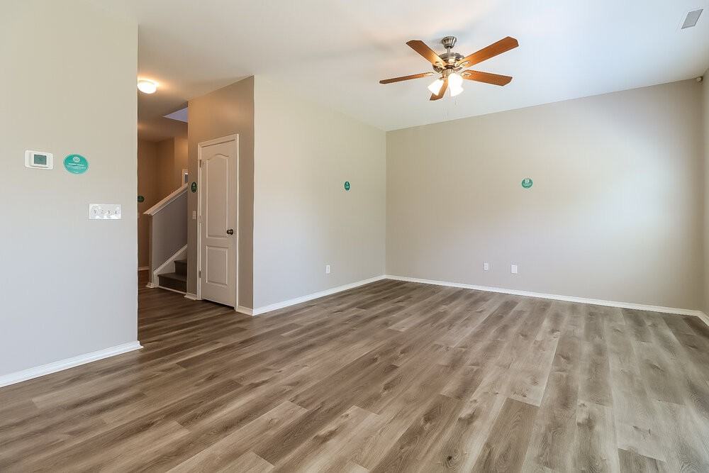 283 Rowan Dr - Photo 4 of 17