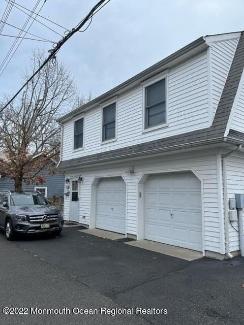 338 Norwood Ln - Photo 2 of 13