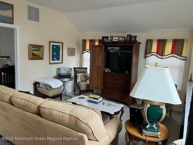 338 Norwood Ln - Photo 3 of 13