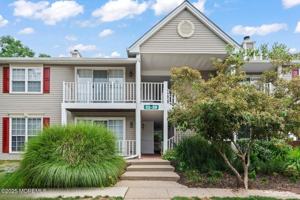 featured image of 35 Beaumont Ct