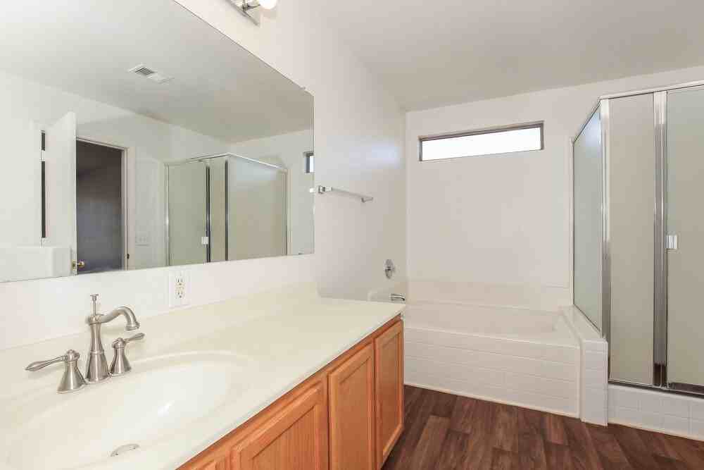 16005 W Morning Glory St - Photo 7 of 14
