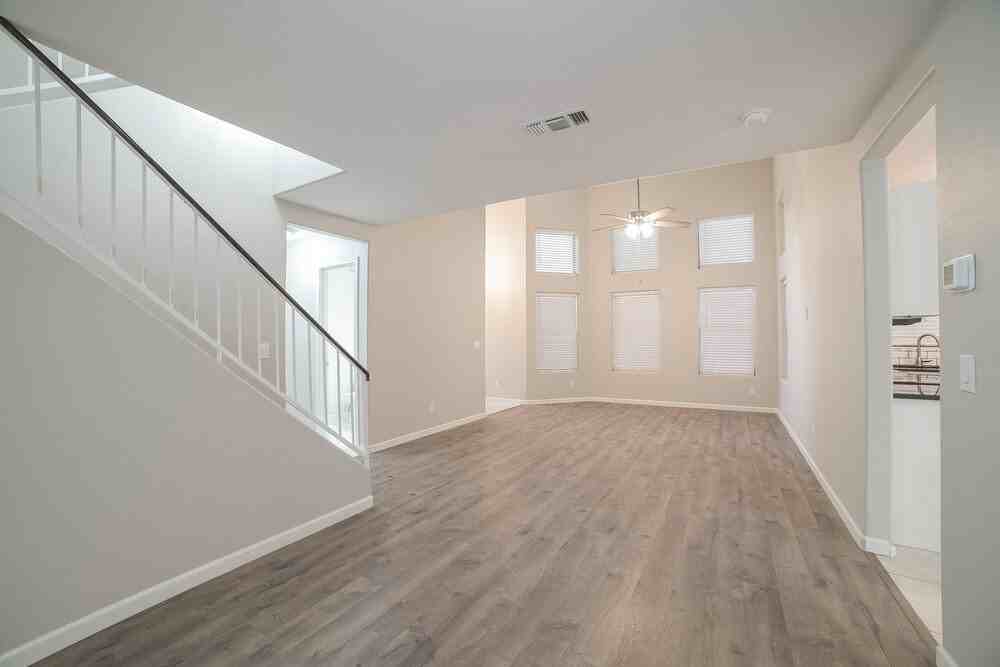 7496 W Denaro Dr - Photo 4 of 17