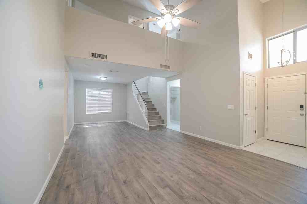 7496 W Denaro Dr - Photo 5 of 17