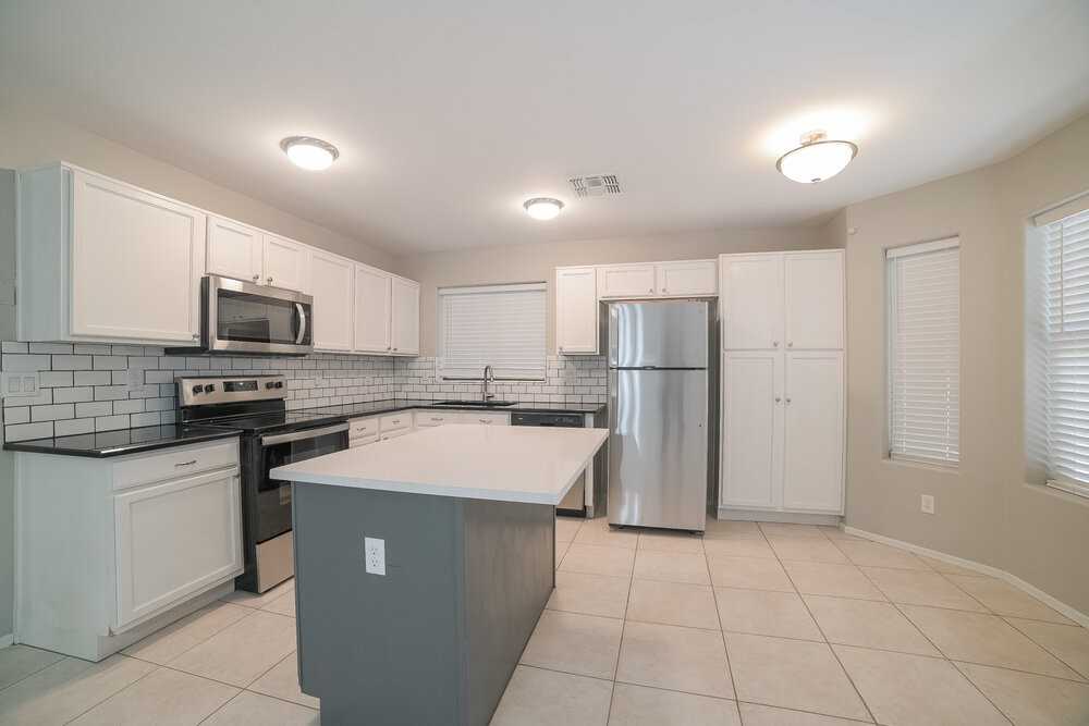 7496 W Denaro Dr - Photo 7 of 17
