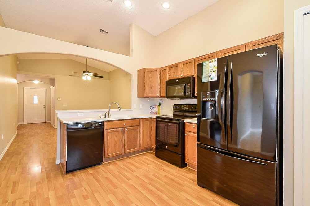 2914 Summer Winds Cir - Photo 6 of 14
