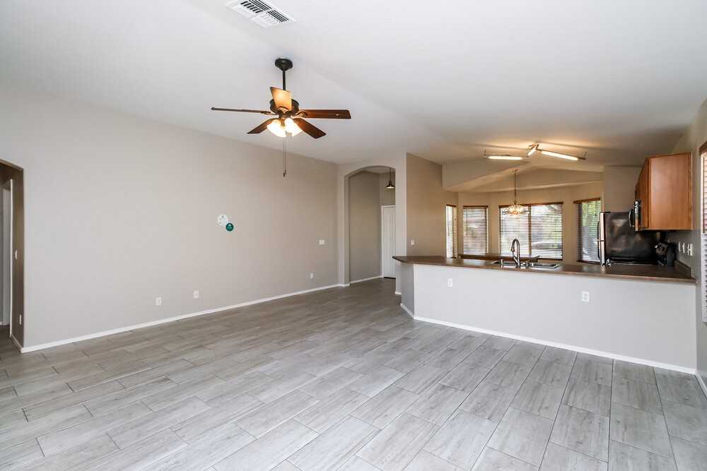 1355 S 80th St - Photo 4 of 16