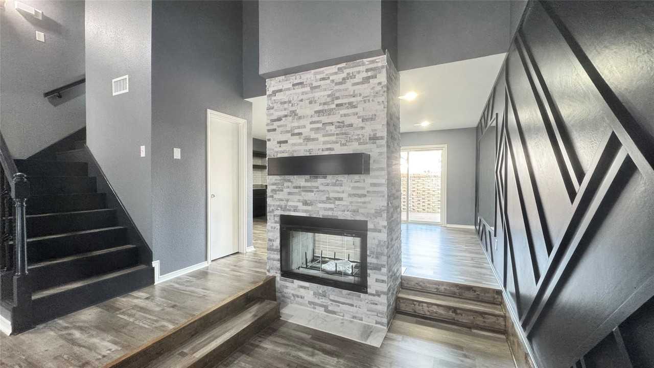 2314 Garden Park Ct - Photo 3 of 22
