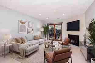 8 Davids Ln - Photo 1 of 1
