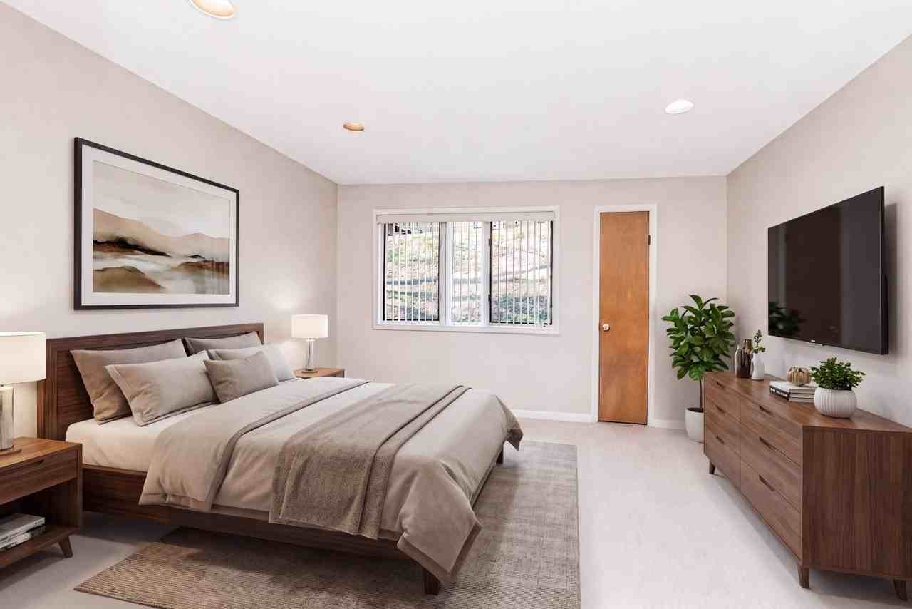 8 Davids Ln - Photo 7 of 24