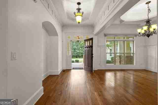599 Mcdade St - Photo 5 of 43