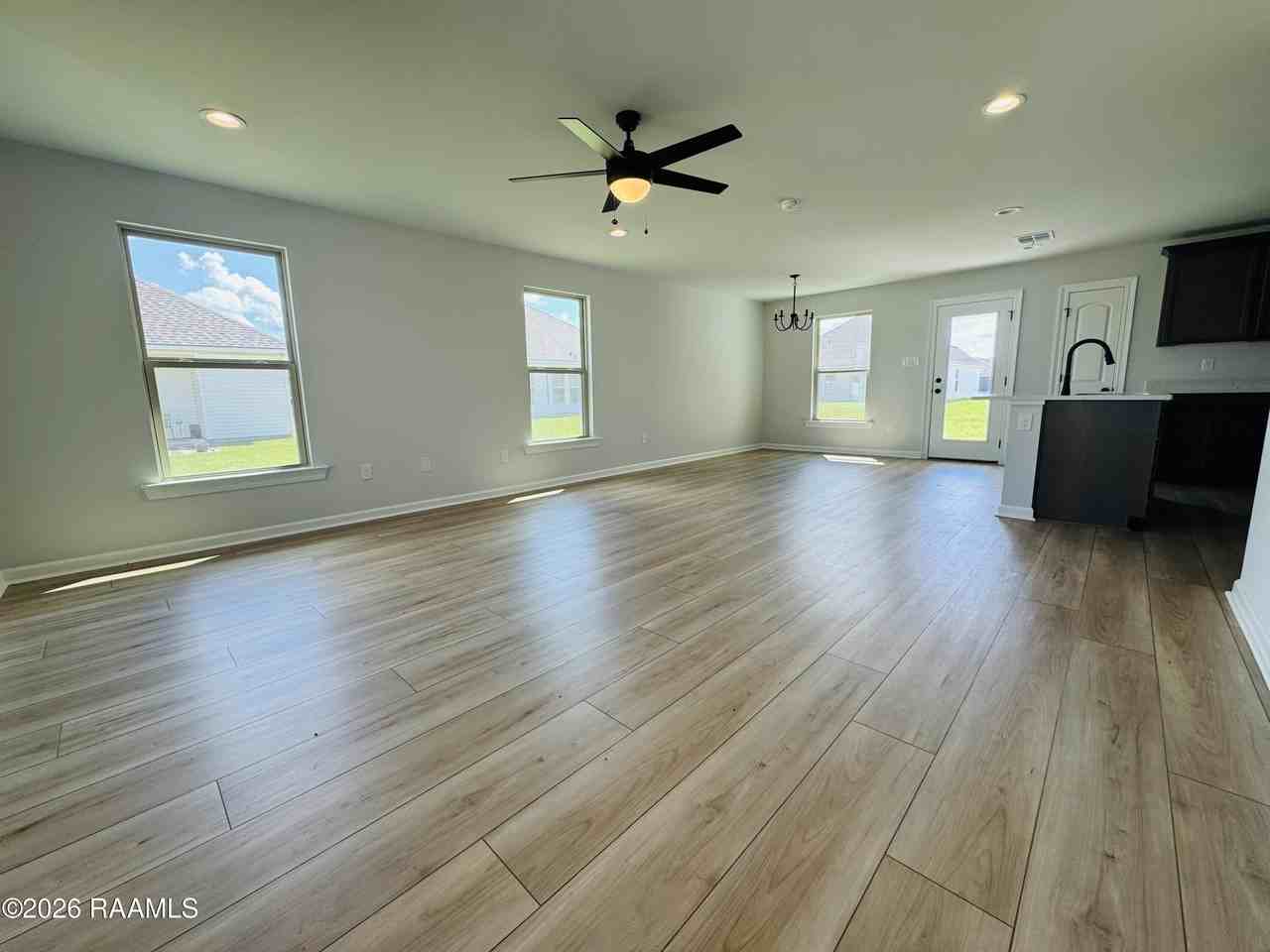 7385 Longleaf Vista Cir - Photo 2 of 25