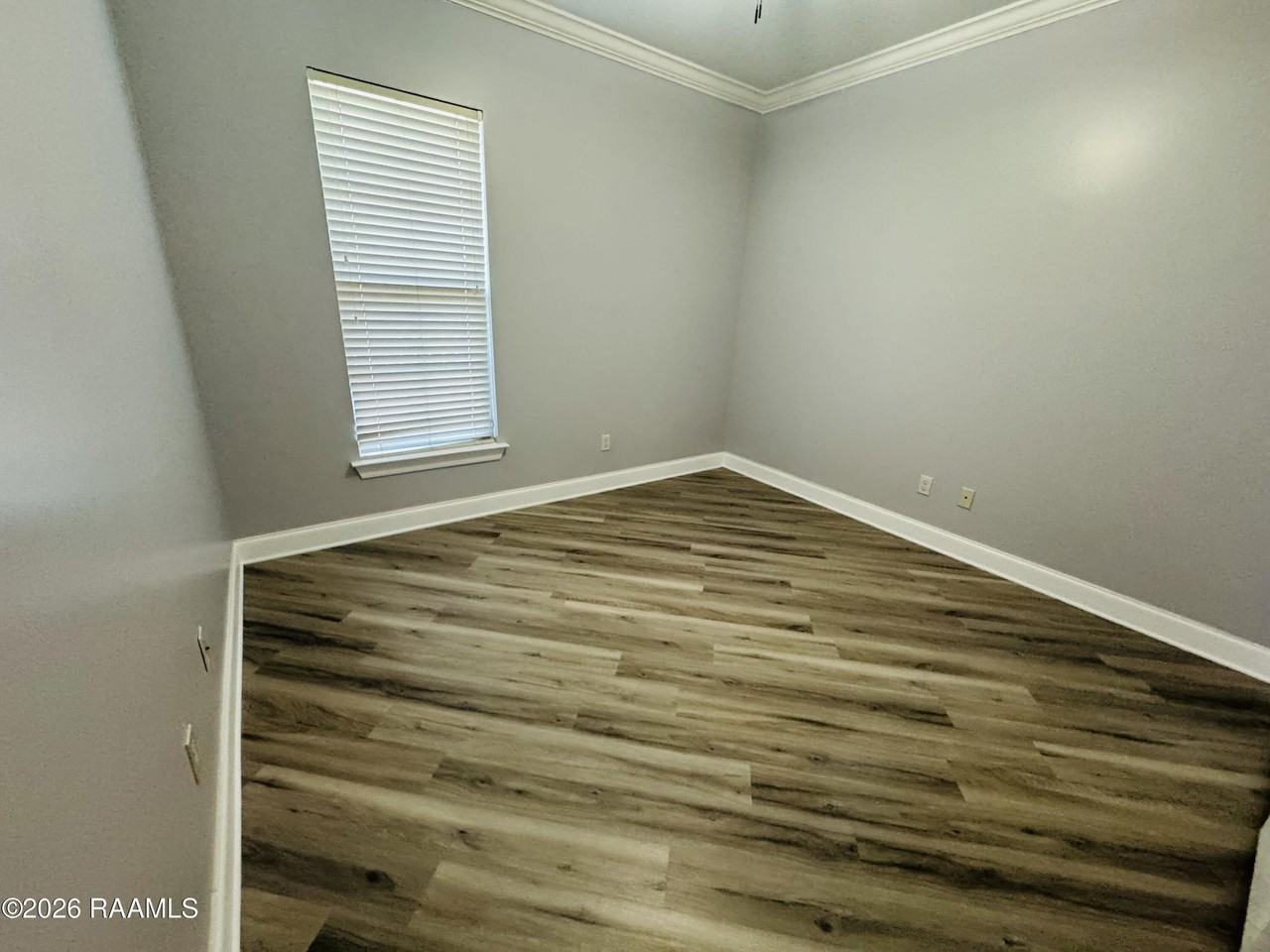 801 Rolling Mill Ln - Photo 7 of 17