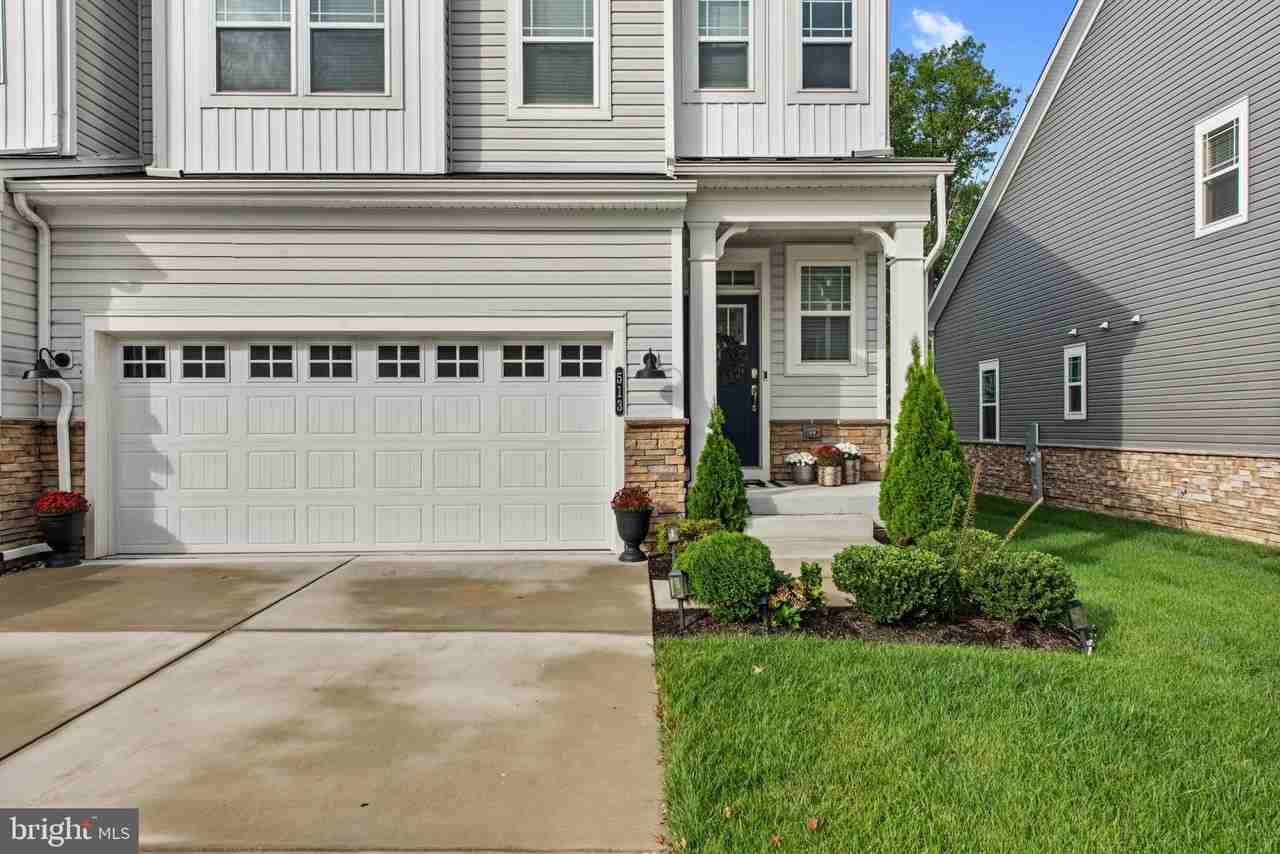 513 Waters Landing Dr - Photo 2 of 30