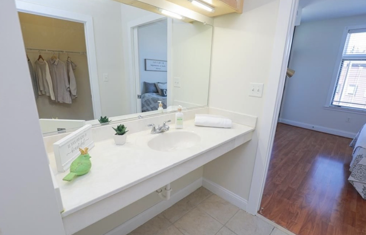 1333 West Broad Street #310 - Photo 4 of 20