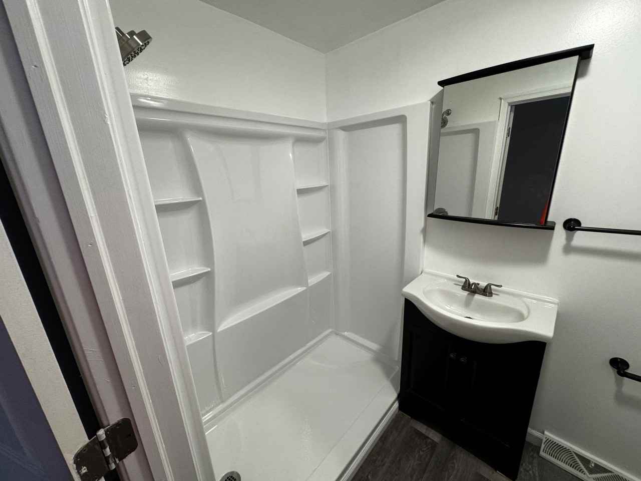 323 Saint Anthony St #2 - Photo 6 of 8