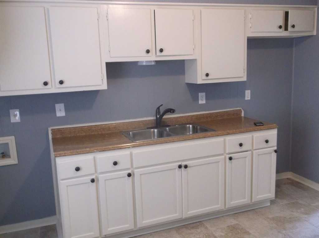 150 Maxwell Dr - Photo 2 of 9
