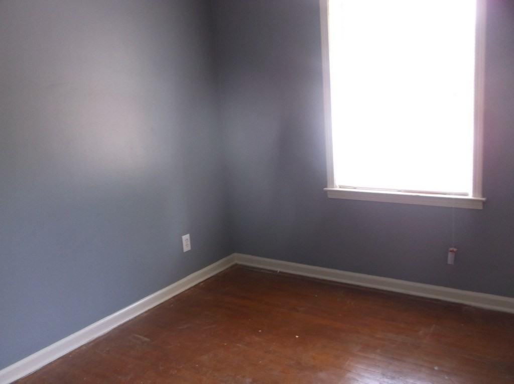 150 Maxwell Dr - Photo 5 of 9