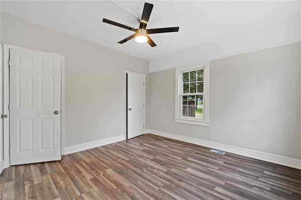 2140 Cedar Rd #2 - Photo 5 of 6