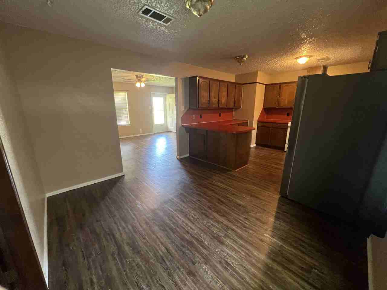 107 Fisher Station Rd - Photo 4 of 11