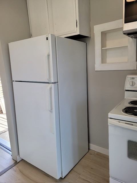 521 D St - Photo 2 of 10