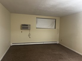 900 Governors Dr #1 - Photo 1 of 1